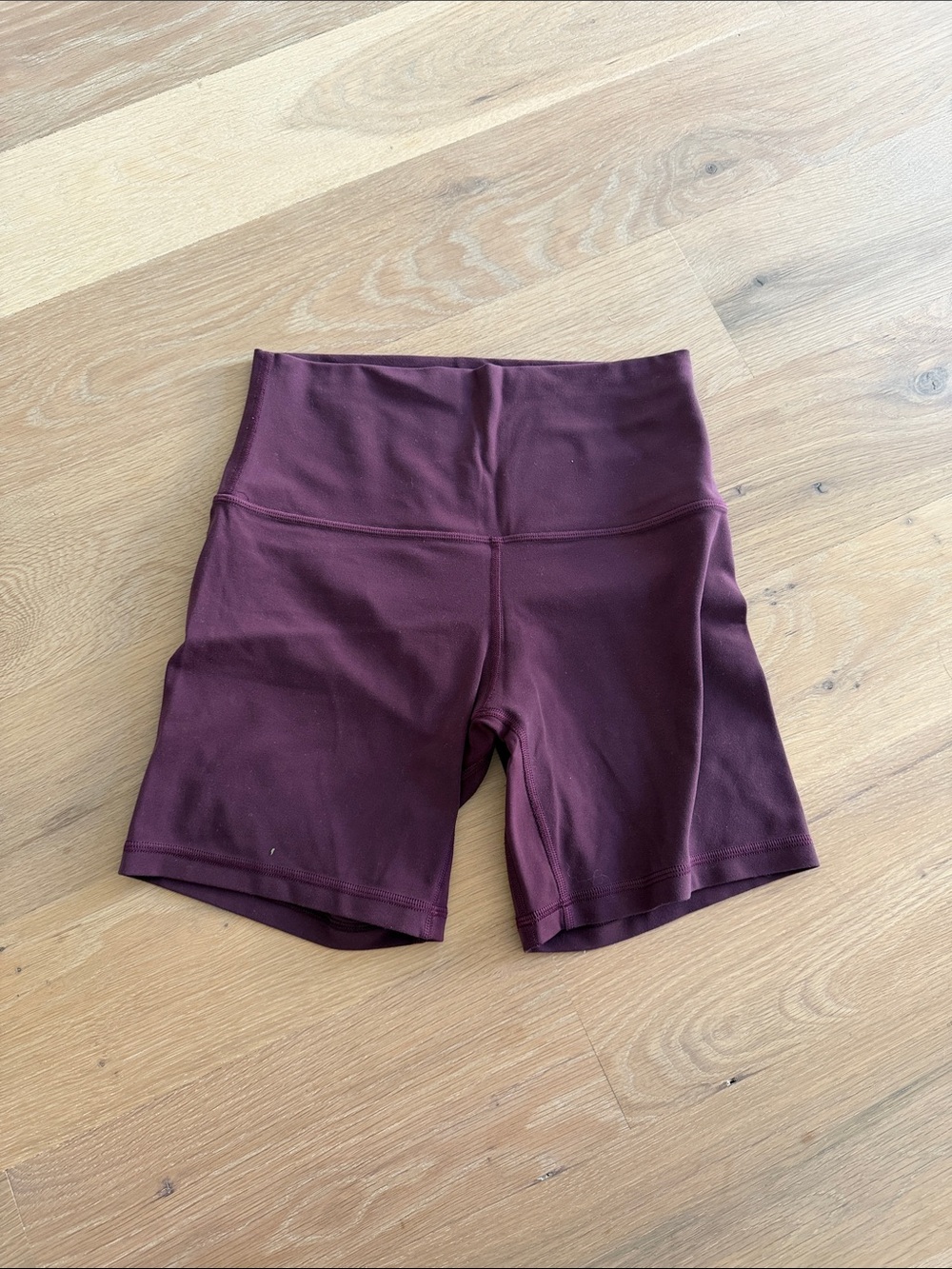 lululemon athletica High-Rise Bike Shorts - Burgundy